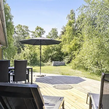 2610-aakirkeby-aspesgardsskoven-16 Feriehus *